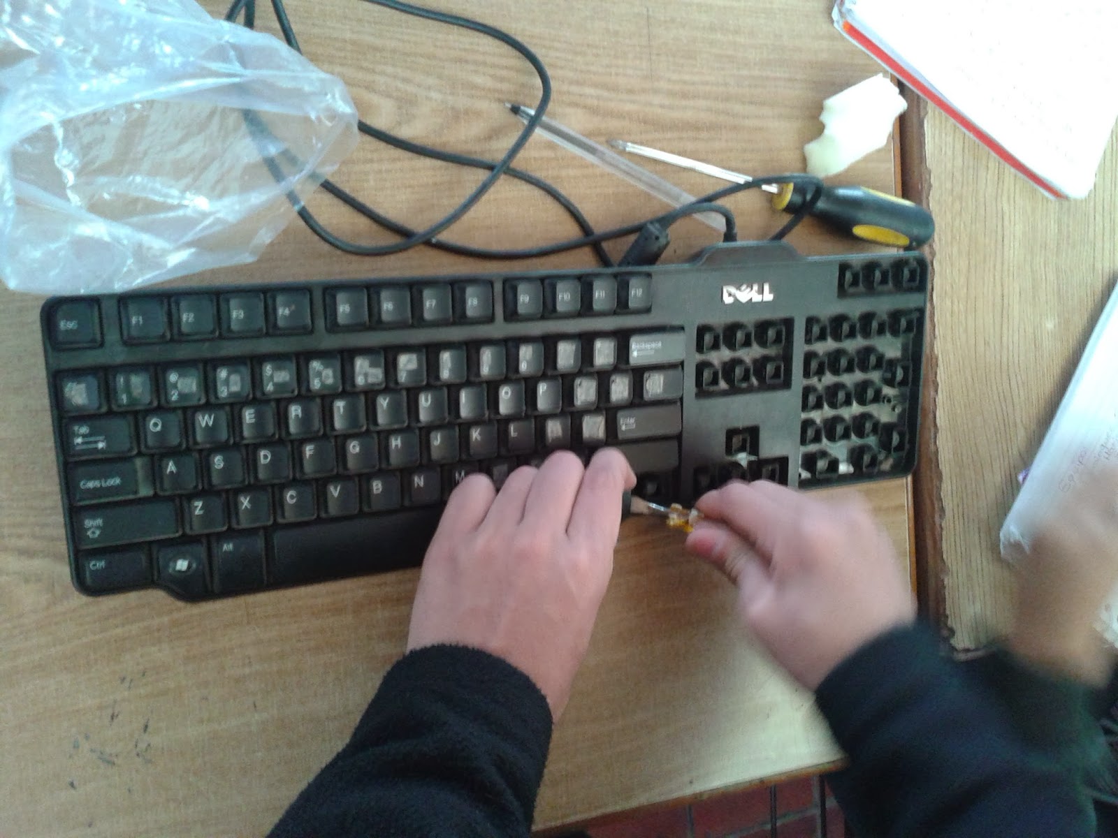 desarmar el teclado