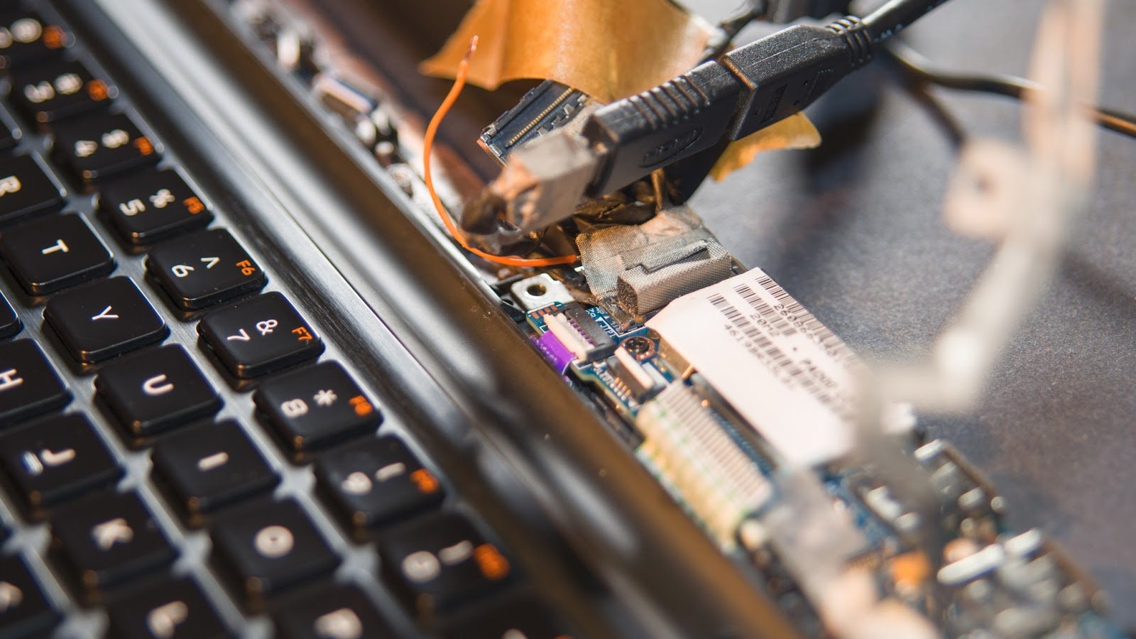 Motorola Atrix Lapdock mod projects