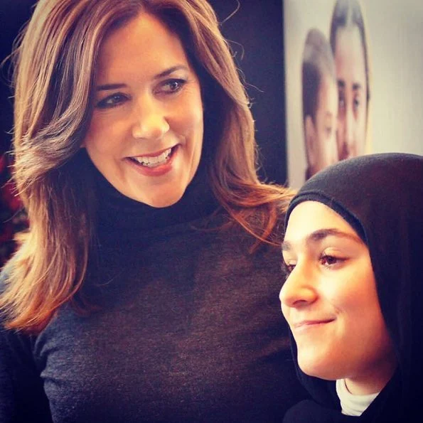 Crown Princess Mary attended the opening of #Childmothers photograph exhibition. Crown Princess wore Chanel Multicolor coat