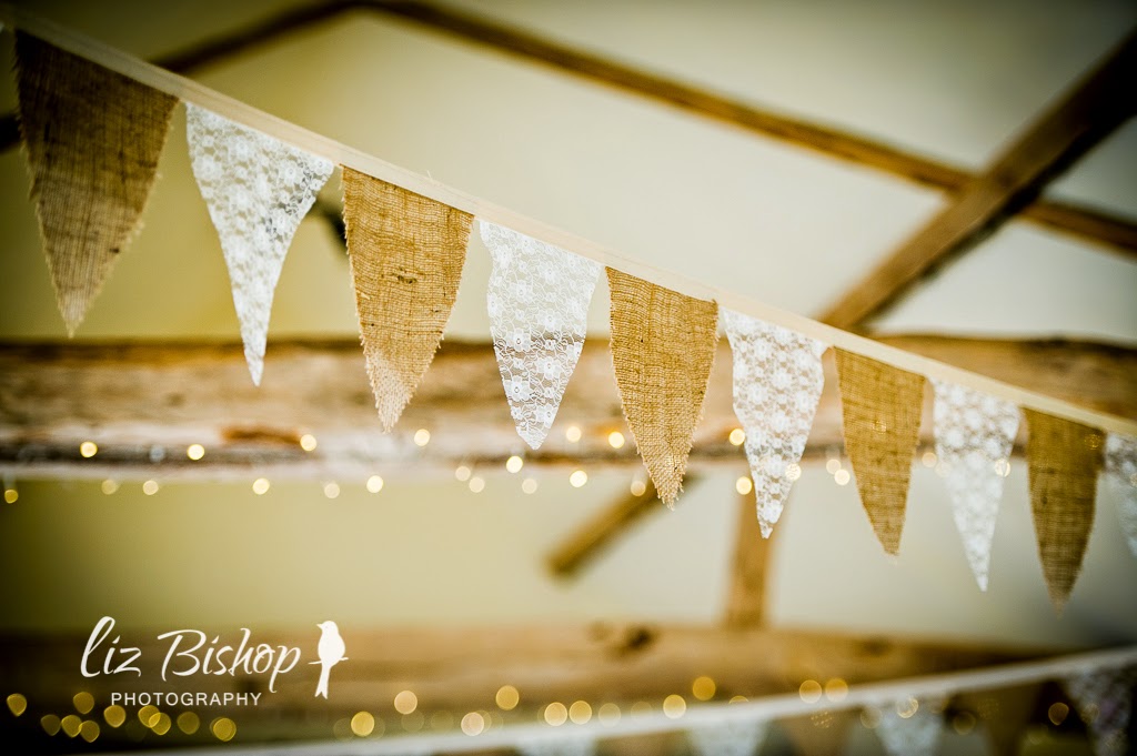 hessian and lace bunting