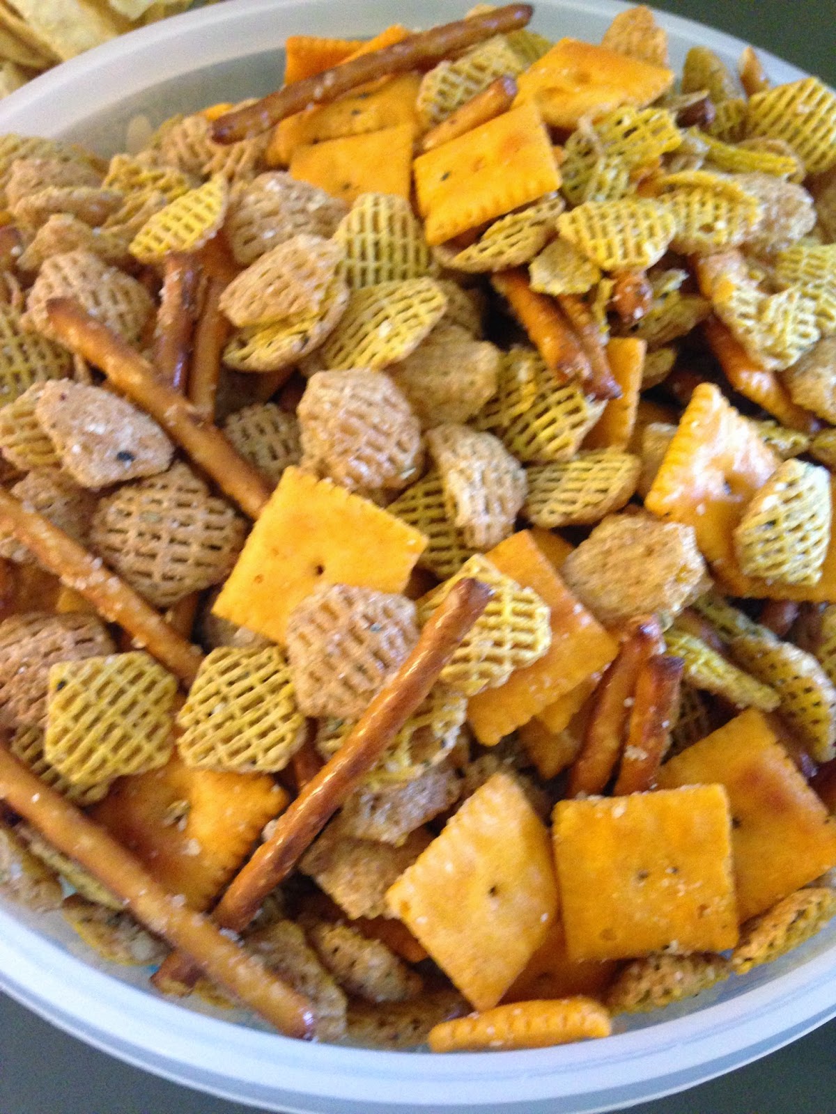 Life in my Kitchen...and beyond 1,490 Parmesan Crispix Party Mix