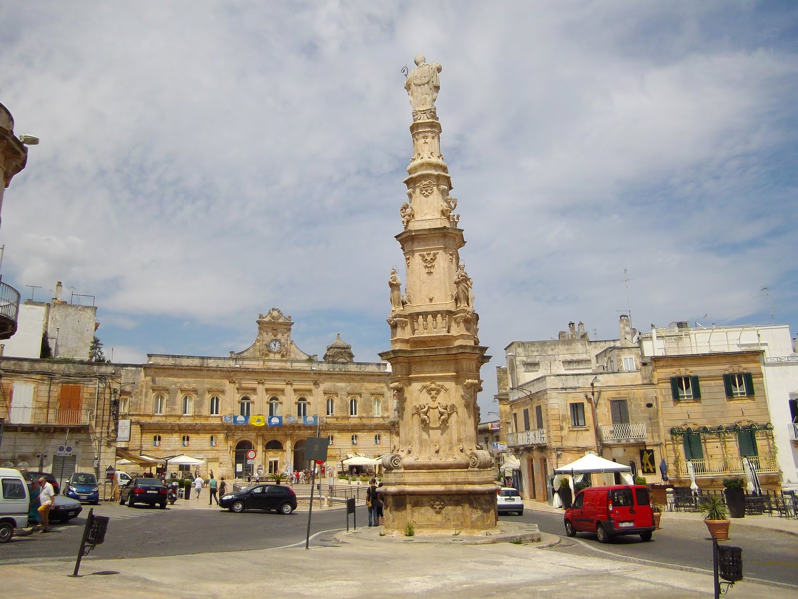 Statte ambiente e territorio.: TARANTO CAPOLUOGO: GLI ABITANTI DEI COMUNI