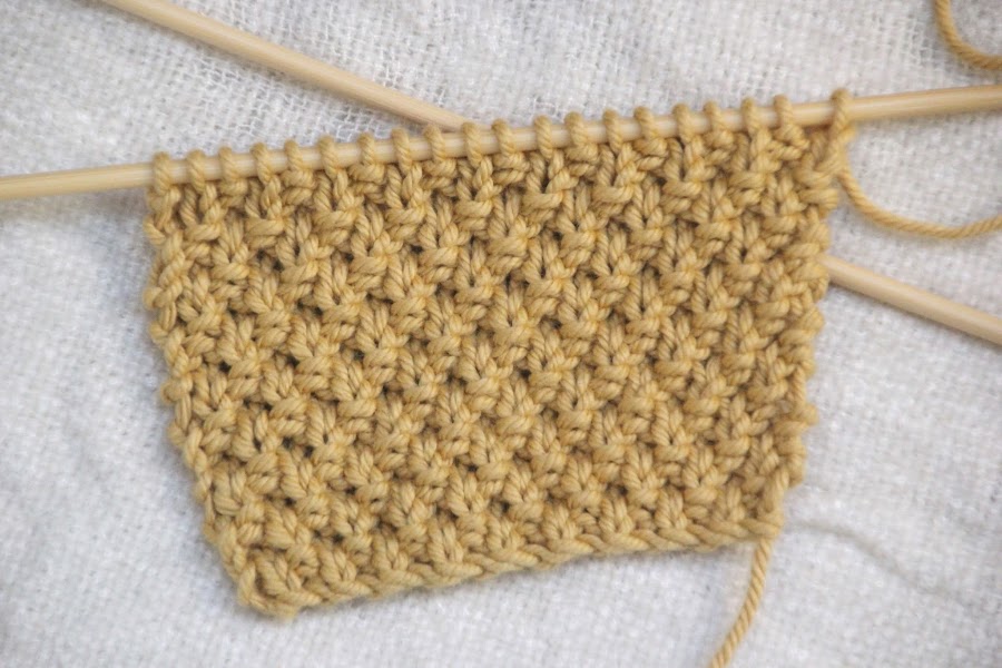 Punto de arroz doble