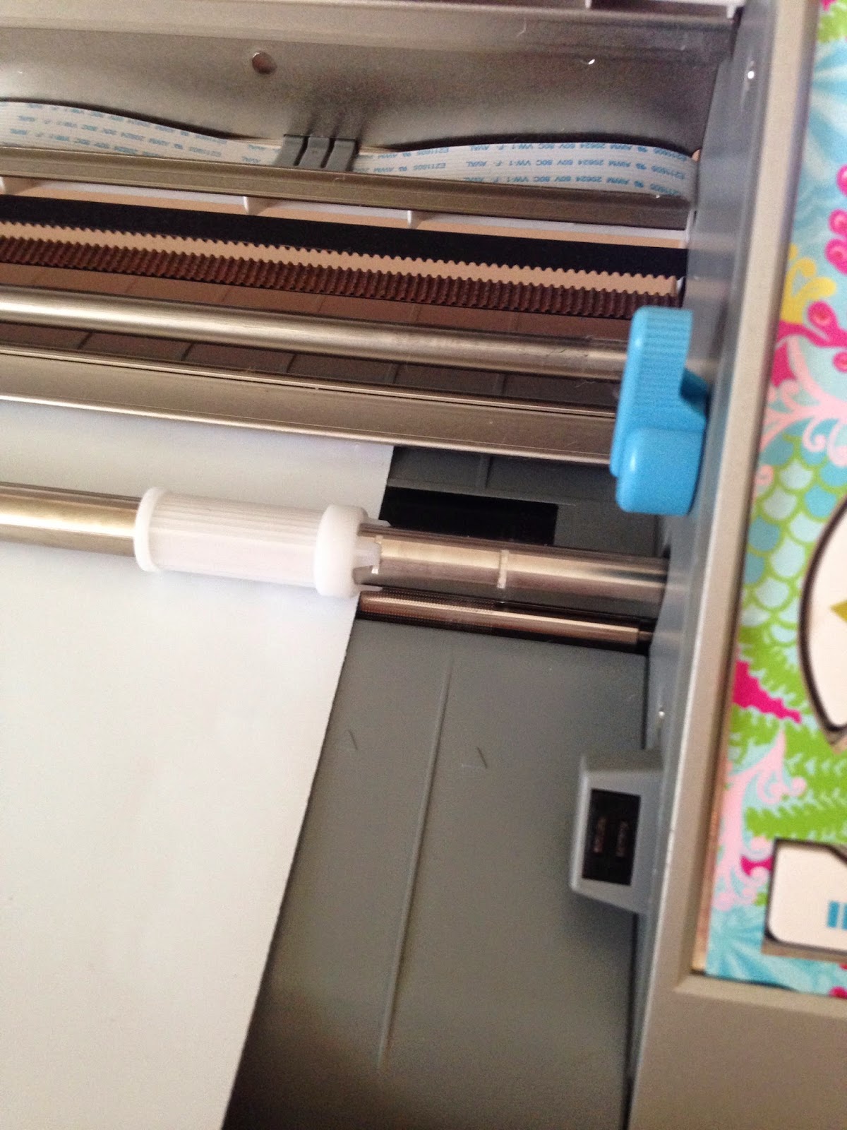 Silhouette Not Cutting Vinyl Straight? Troubleshooting and Tips to Fix