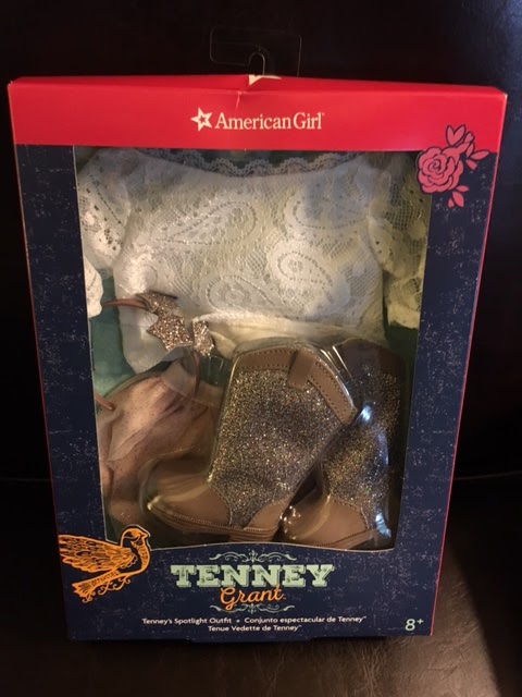 tenney's spotlight outfit