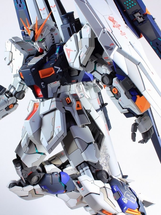Custom Build: MG 1/100 RX-93 nu Gundam Ver. Ka W Fin Funnel