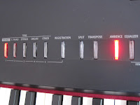 roland FP80 control panel lights