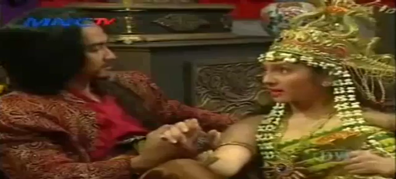 Anisa Film Kaca Benggala