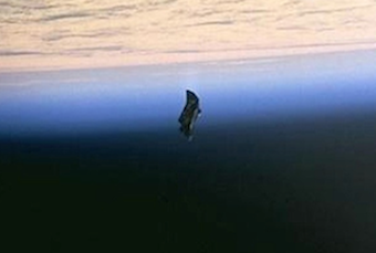 UFO Sighting Photos leaked out of NASA-Johnson Space Center, 100% clear UFOs In High Detail.