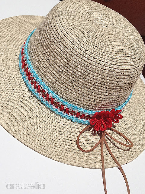 How to customize a summer hat with crochet, free pattern by Anabelia Craft Design