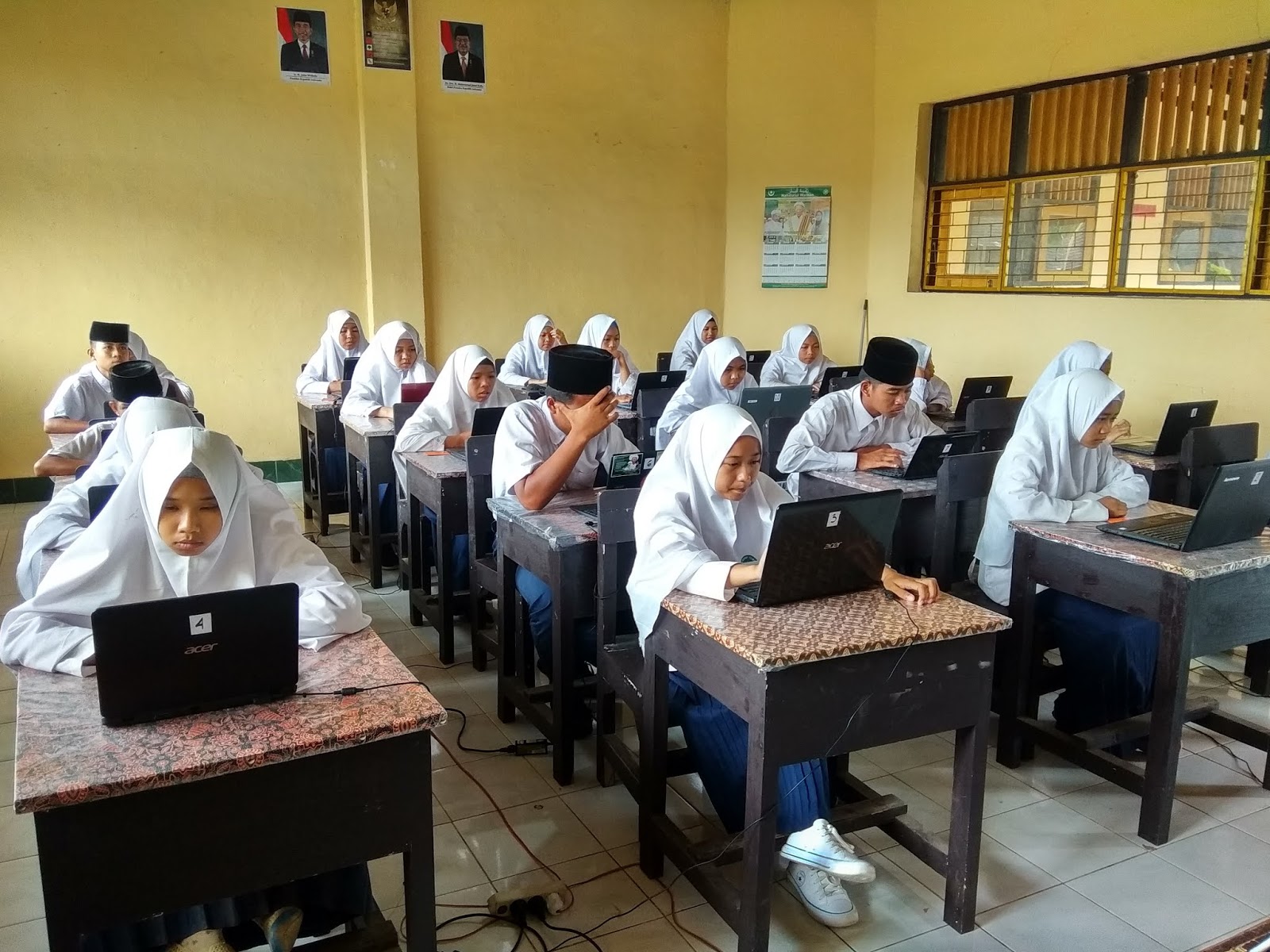 Contoh Soal semester 2 IPA SMP Kelas 7 Kurikulum 2013 Contoh Soal semester 2 IPA SMP Kelas 7 Kurikulum 2013