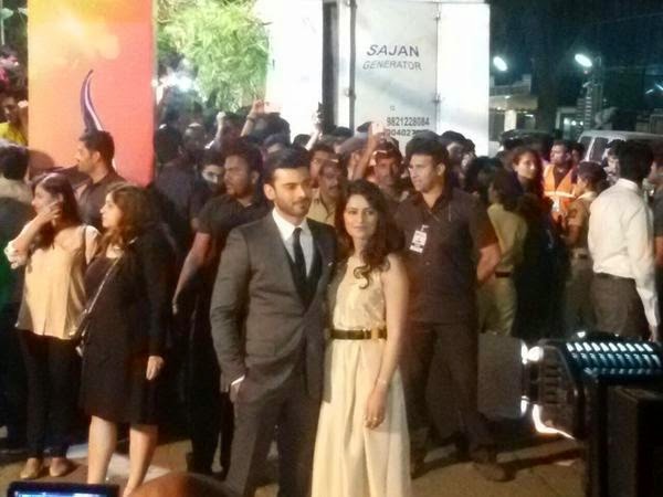 Fawad Khan with wife Sadf Khan at the Filmfare Awards 2015