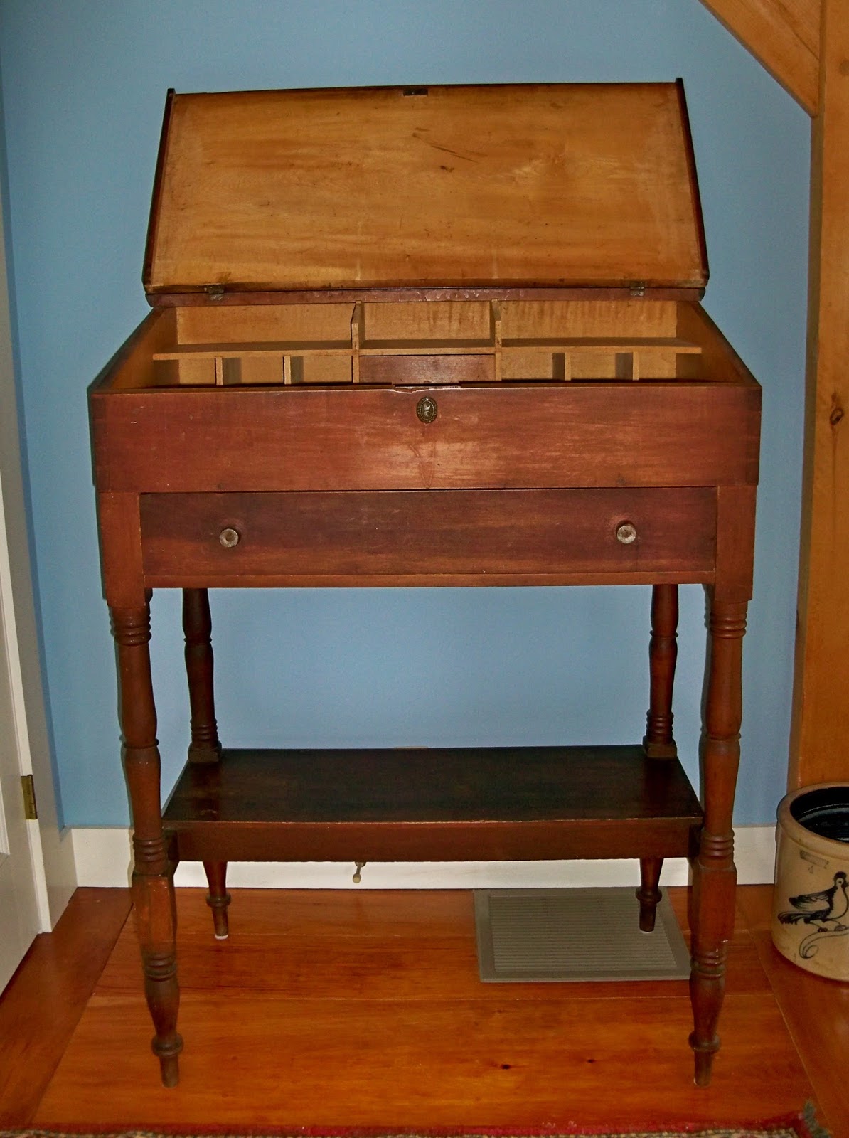 Goshen Antiques And Art Antique Country Stand Up Teacher S Desk