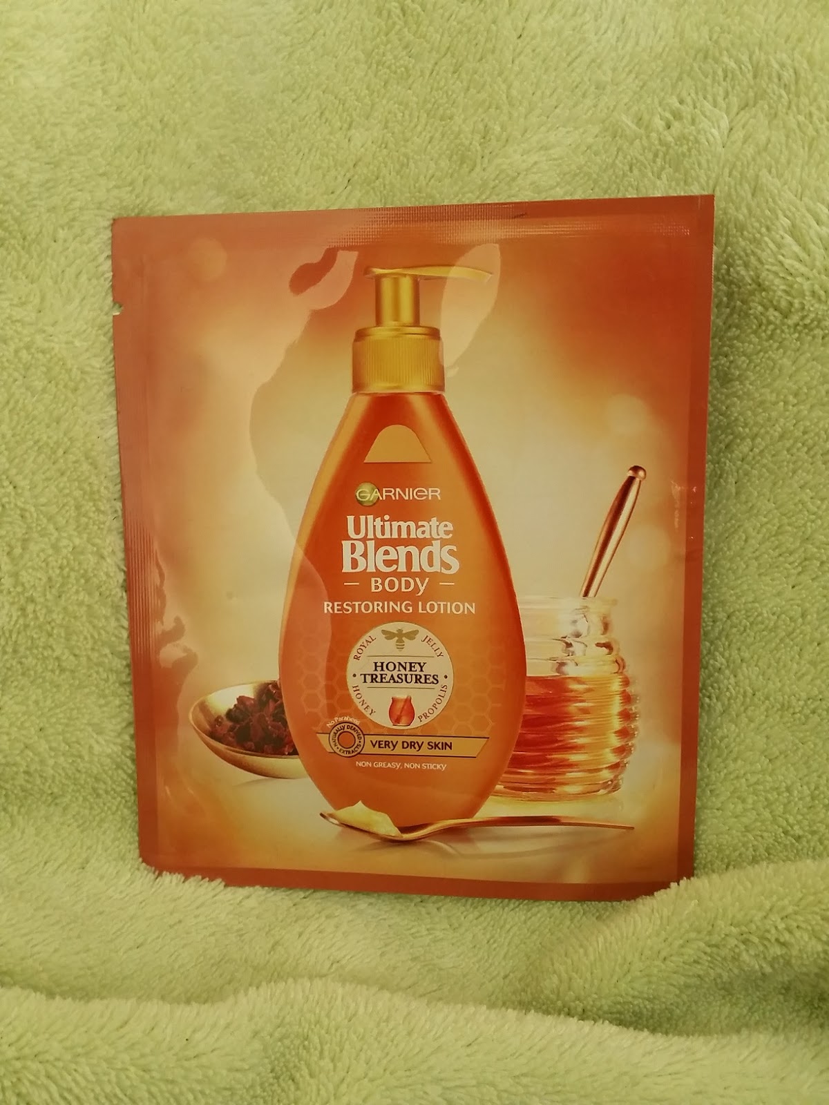 Pretty Perfect Beauty REVIEW Garnier Body Ultimate Blends Hydrating