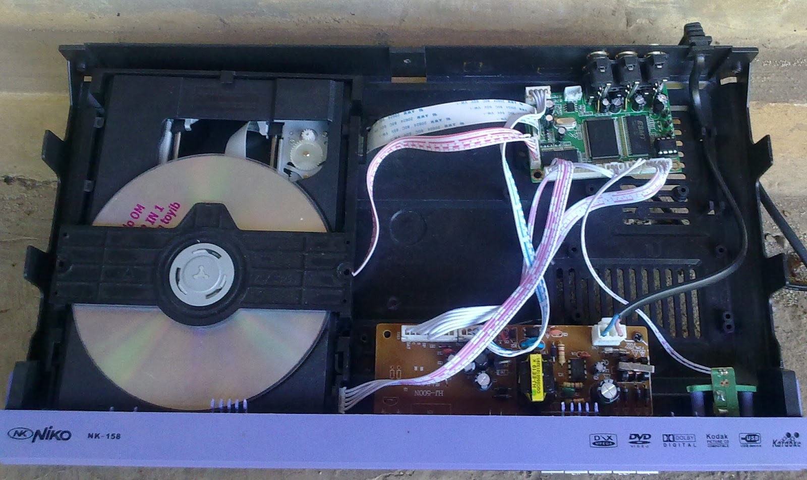 Cara perbaiki DVD Player No DISC, MATI TOTAL Cyber TriCoin