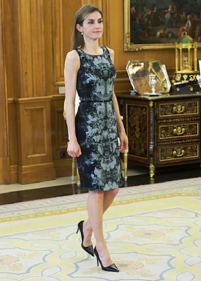 Queen Letizia hold Audience at Zarzuela Palace. Queen Letiza wore HUGO BOSS Dress and PRADA Pumps
