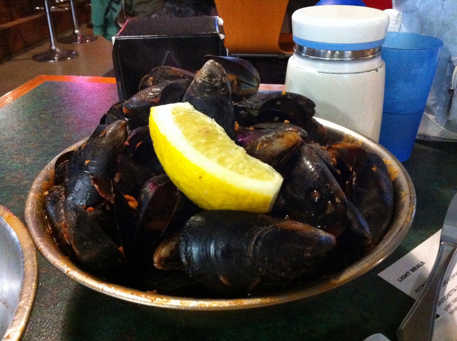 Perth Point Fraser and Chilli Mussels The Cube
