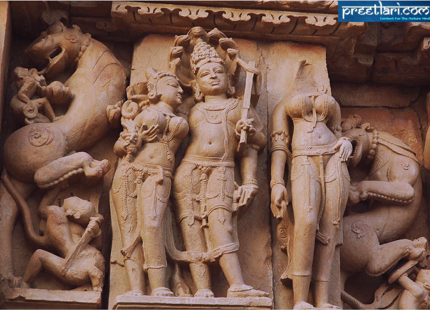 Top Indian Tourist Attraction Khajuraho Temple Located In Madhya Pradesh