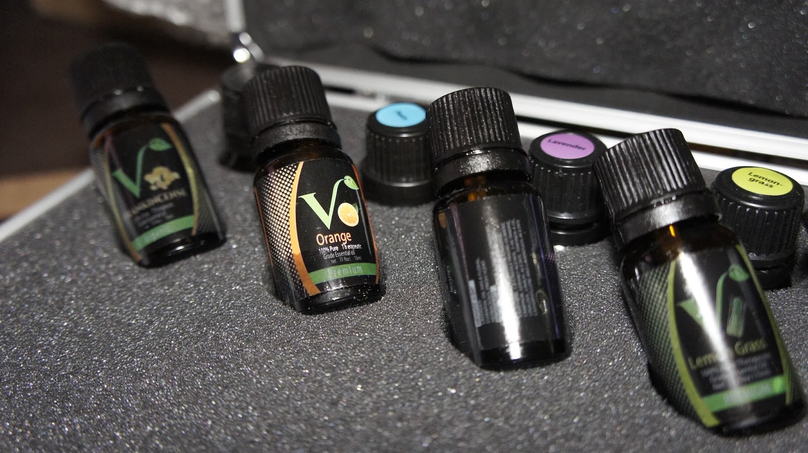 Top 8 Essential Aromatherapy Starter Kit by Vyver Essential Let Me