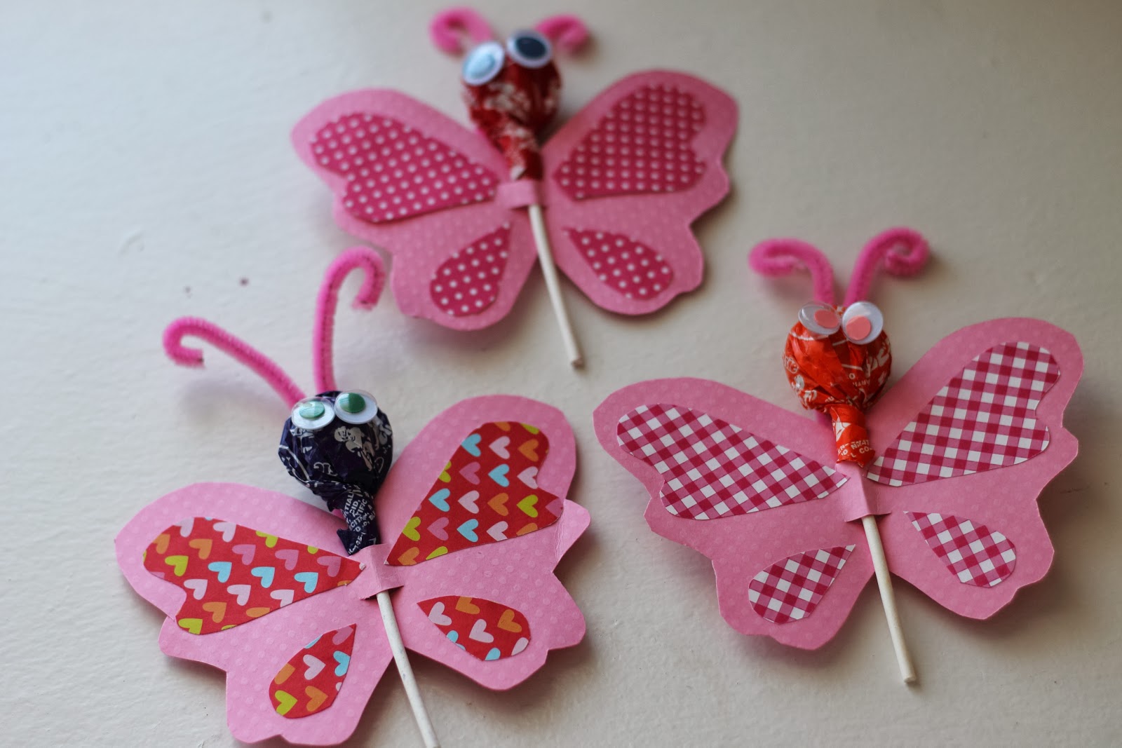Make it Cozee: Toddler Valentine Crafts and Butterfly Lollipop Cards