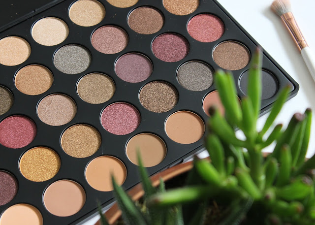Morphe 35F 'Fall Into Frost' Eyeshadow Palette | Review & Swatches