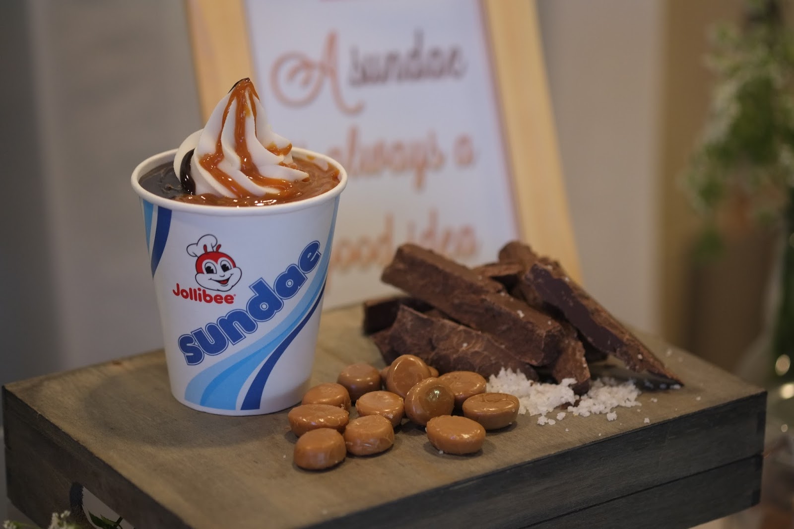 JOLLIBEE'S NEW SALTED CARAMEL CHOCO SUNDAE Mermaid in Stilettos
