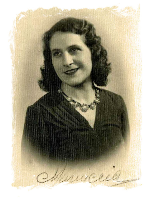 1949, Maria Catalano Rusmini
