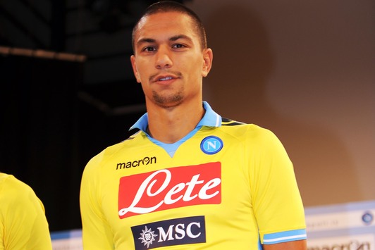 Il Napoli che vorrei... Maglie del Napoli 20112012 presentata la