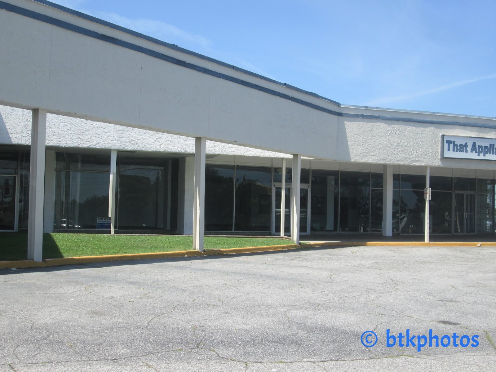 Reel to Real Filming Locations: Cobra Kai (2018-)