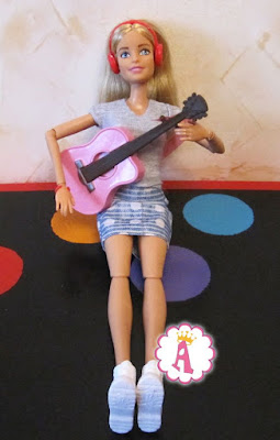 Игрушка из набора Barbie Musician & Playset