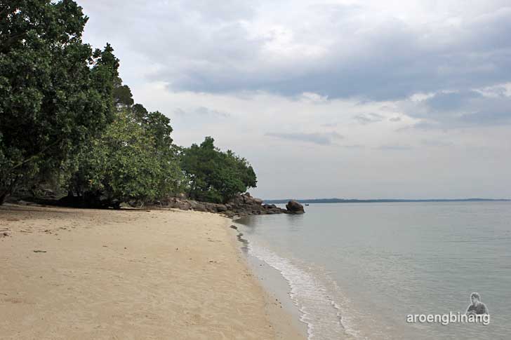 pantai bukit berahu belitung