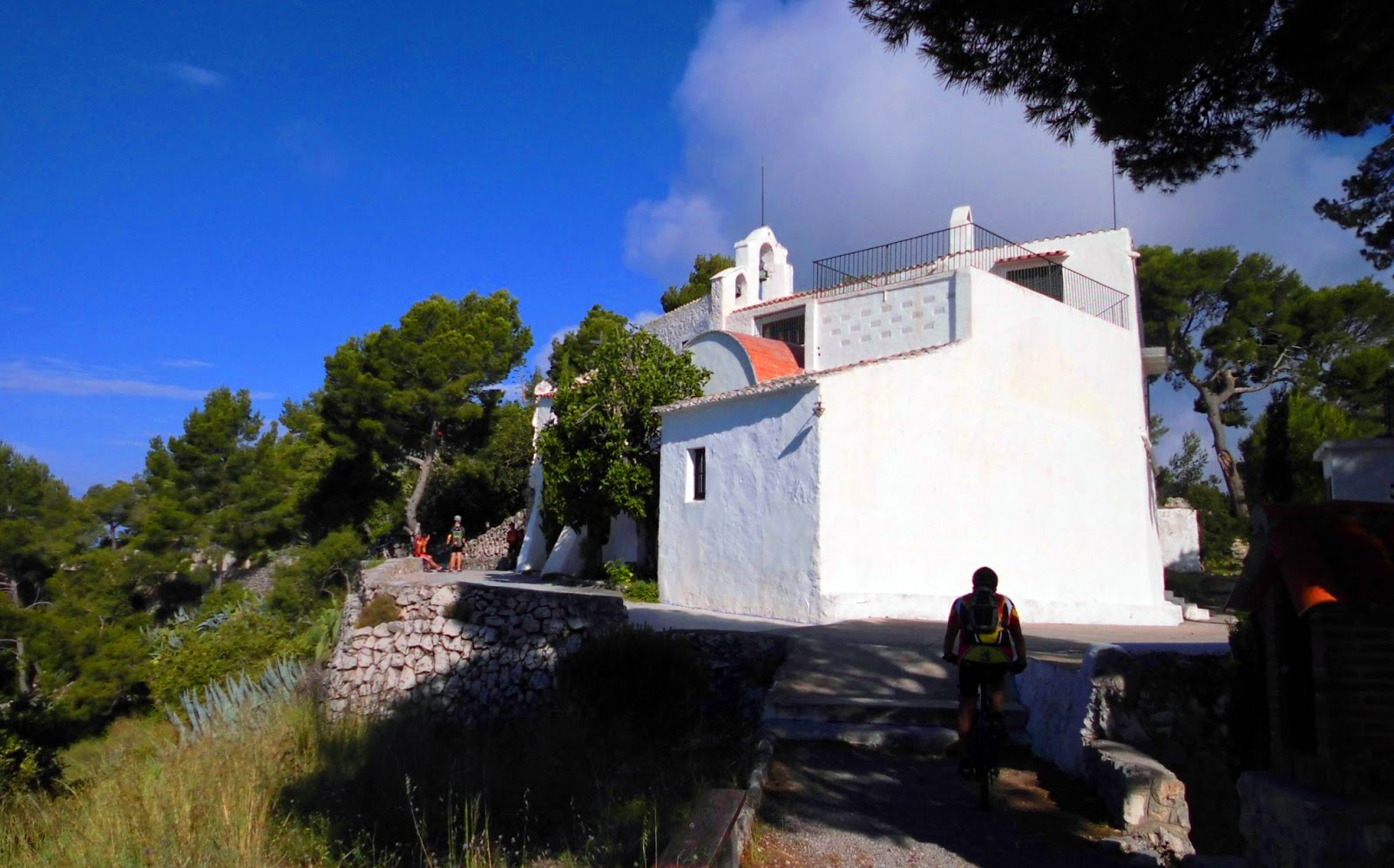 BTTELSDIMONIS LA ERMITA DE LA TRINIDAD Y VUELTA POR LA CANTERA DE GARRAF