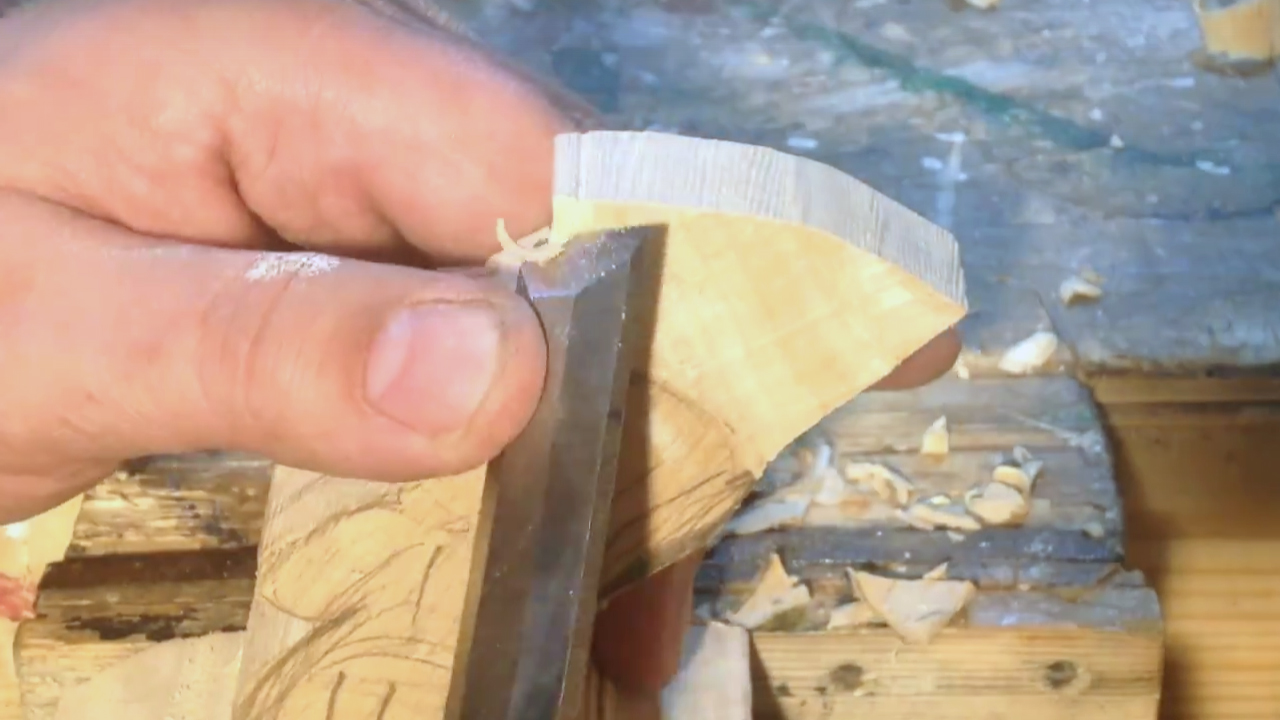 BearWoodWork Making a Wooden Chicken Ornament