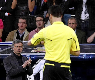  Mourinho and Stark in a Champions League match