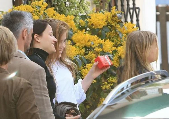 King Willem-Alexander, Queen Maxima and their daughters Crown Princess Catharina-Amalia, Princess Alexia and Princess Ariane, Princess Beatrix on holiday in Salzburg