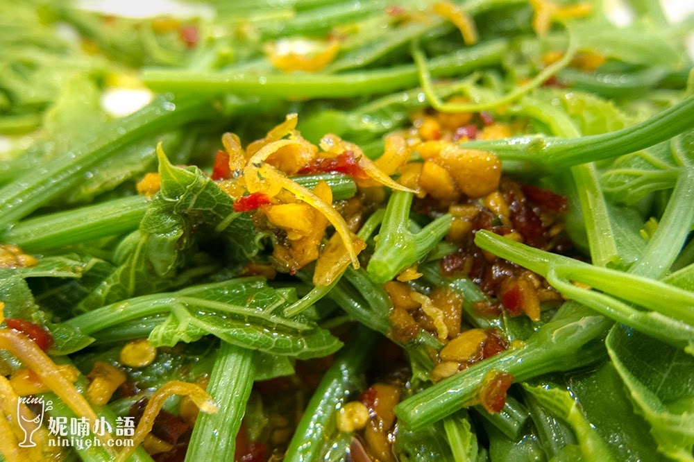 【台北車站美食】了凡香港油雞飯‧麵。打破米其林紀錄的星級小吃