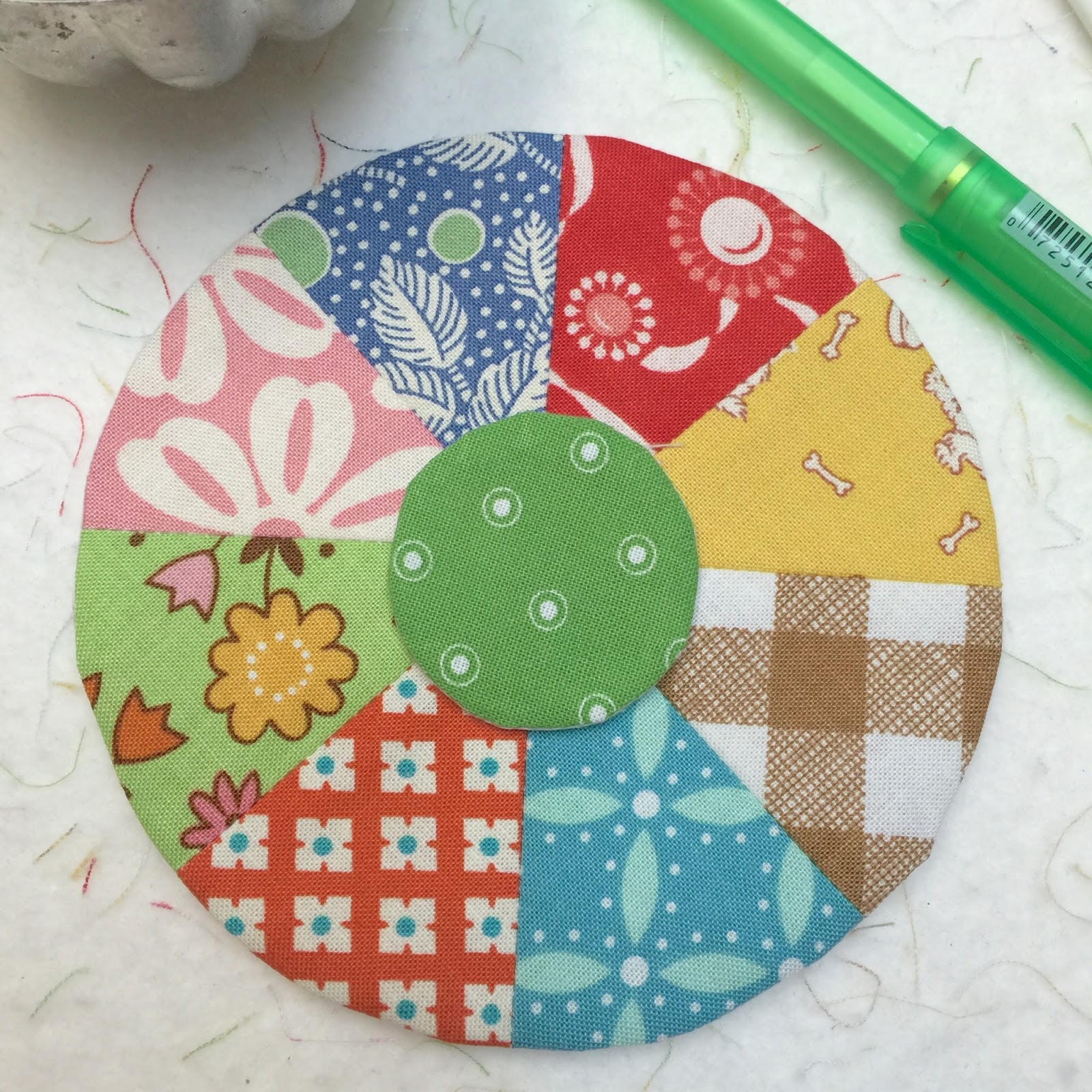 Bee In My Sew Simple Shapes More Easy Patchwork Flowers!!!