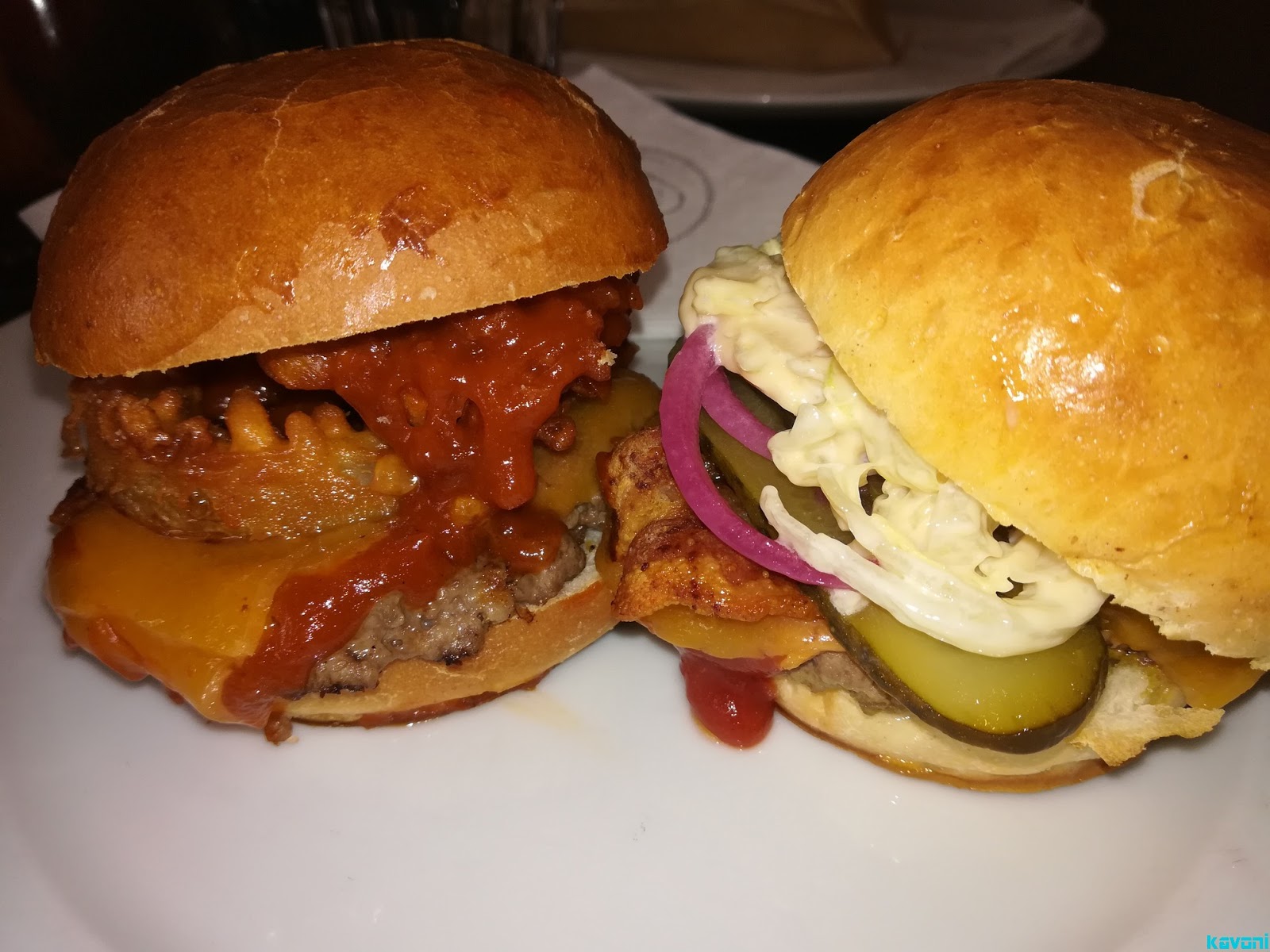 kavoniho žrádlo Tennessee cheesy sliders & Cheyenne cheesebacon