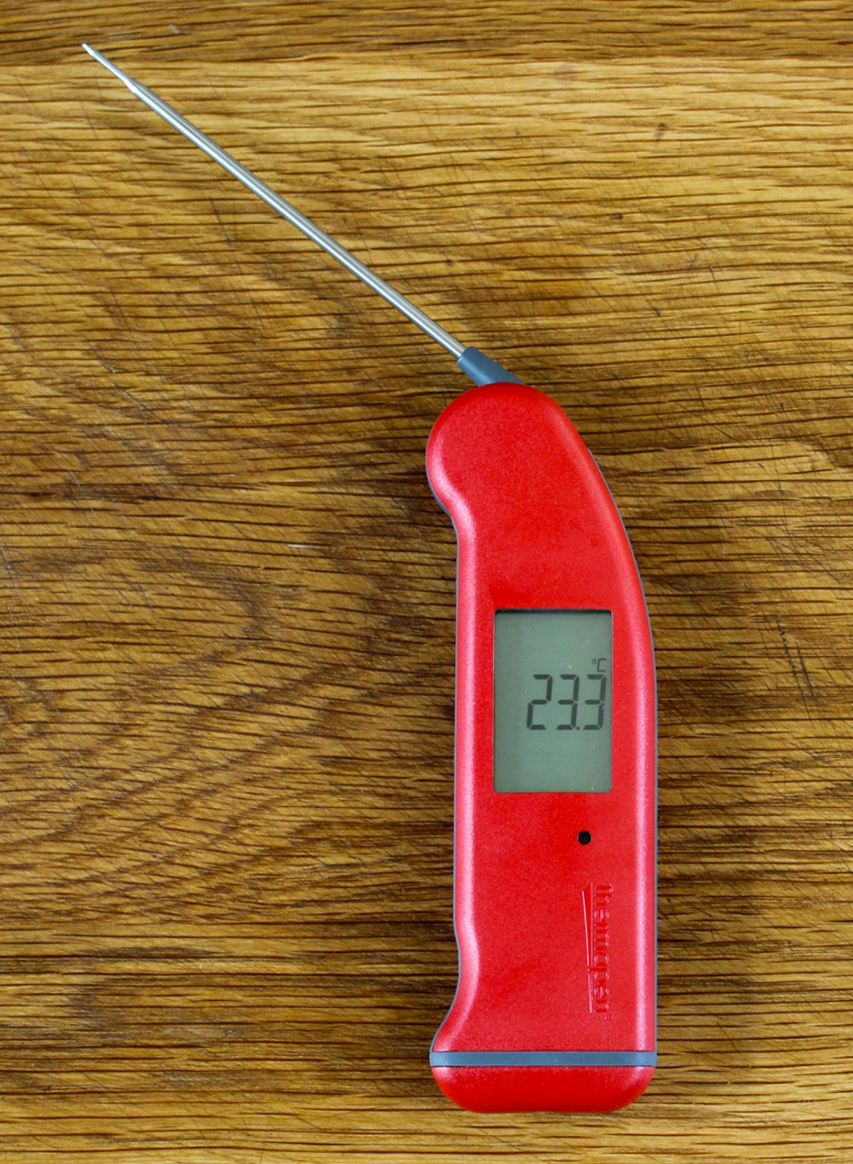 SuperFast Thermapen probe opened out