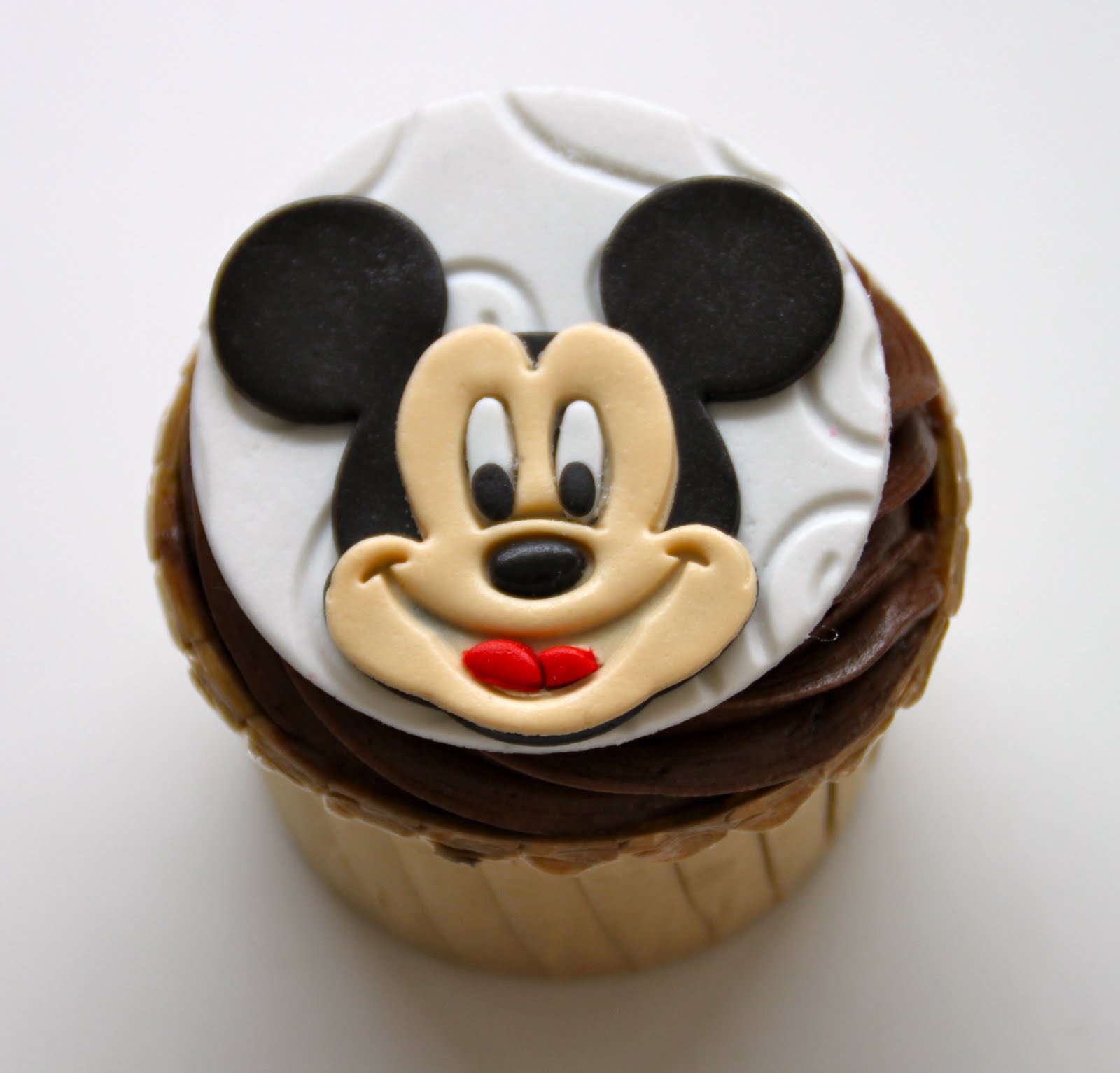 Celebrate with Cake!: Cartoon Character Cupcakes