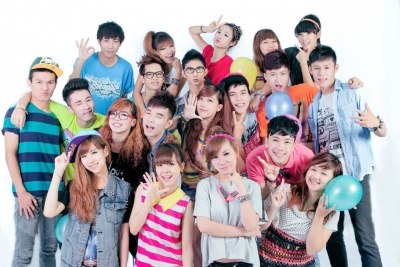 On My Own: Mengenal ST.319 Entertainment (SAINT 319) Dance Cover Asal ...