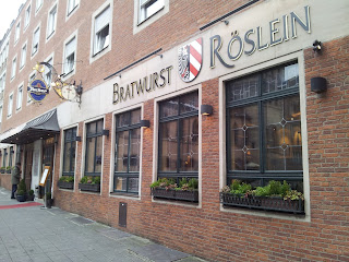 Bratwurst Roslein. Photo by Hugh Wright