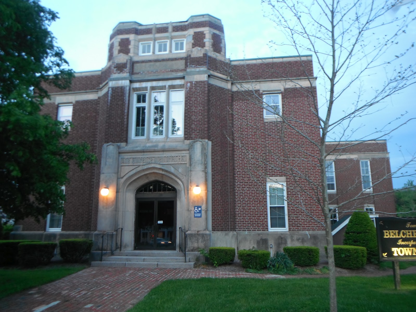 Exploring Massachusetts May 13th 2012 Finishing Up Athol on Mother's Day