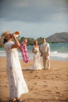 maui weddings, maui wedding planners, maui wedding coordiantors, maui beach weddings