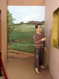 Cụ Sắc từ nhỏ đã siêng năng hiếu học Cụ Sắc từ nhỏ đã siêng năng hiếu học