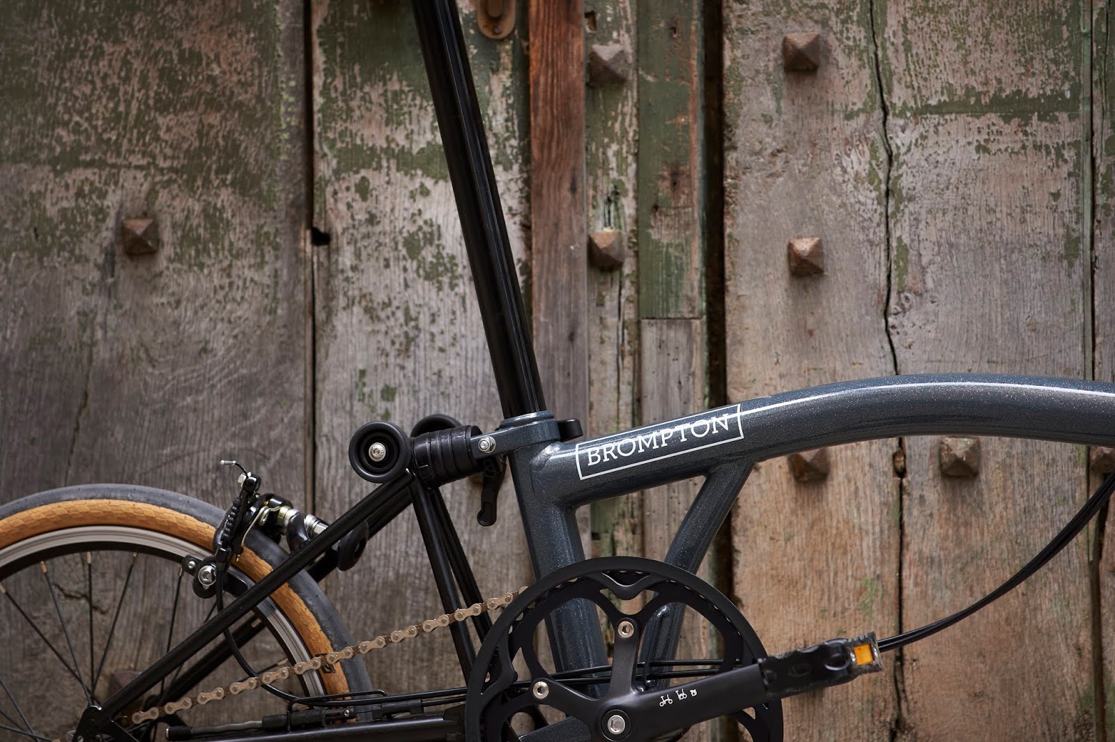 tan wall schwalbe kojaks brompton