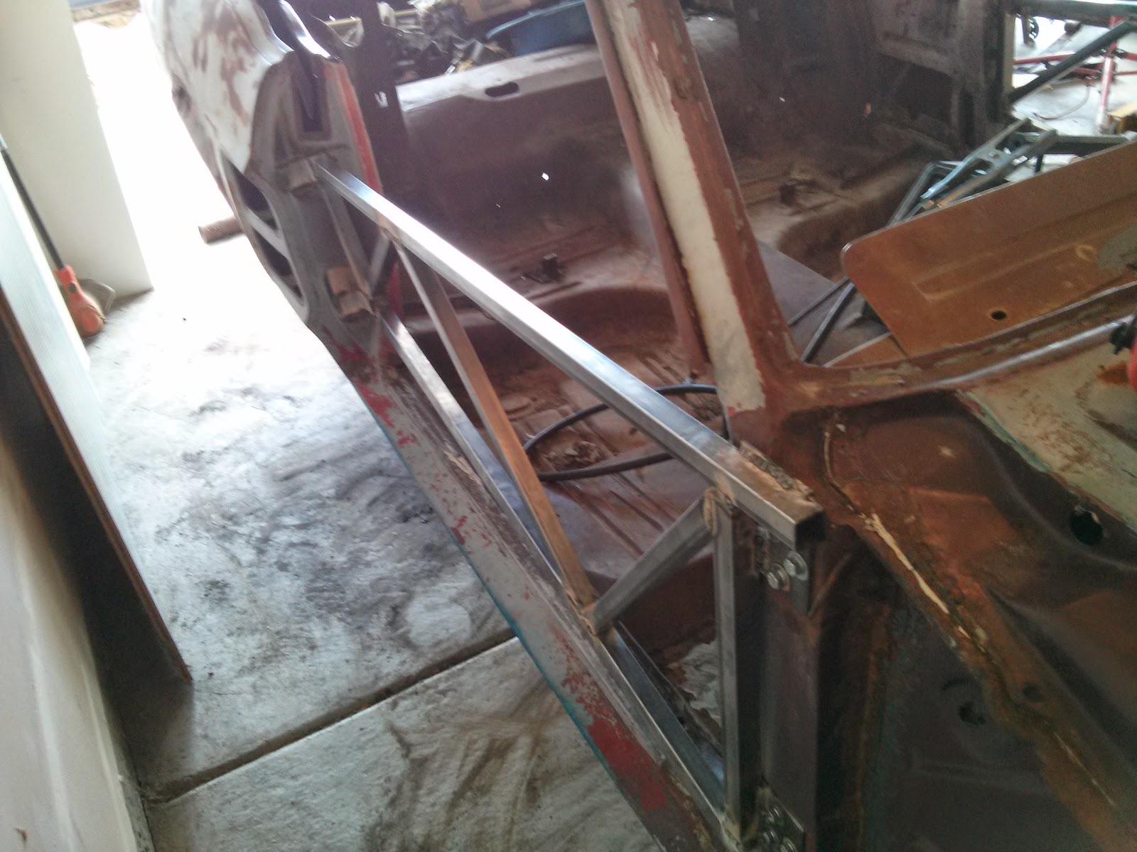 Tom's Mustang Engineering Door braces