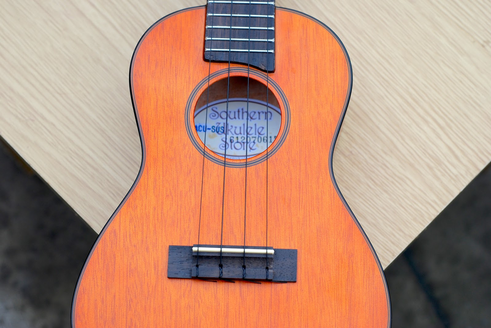 Southern Ukulele Store All Solid Concert Ukulele REVIEW