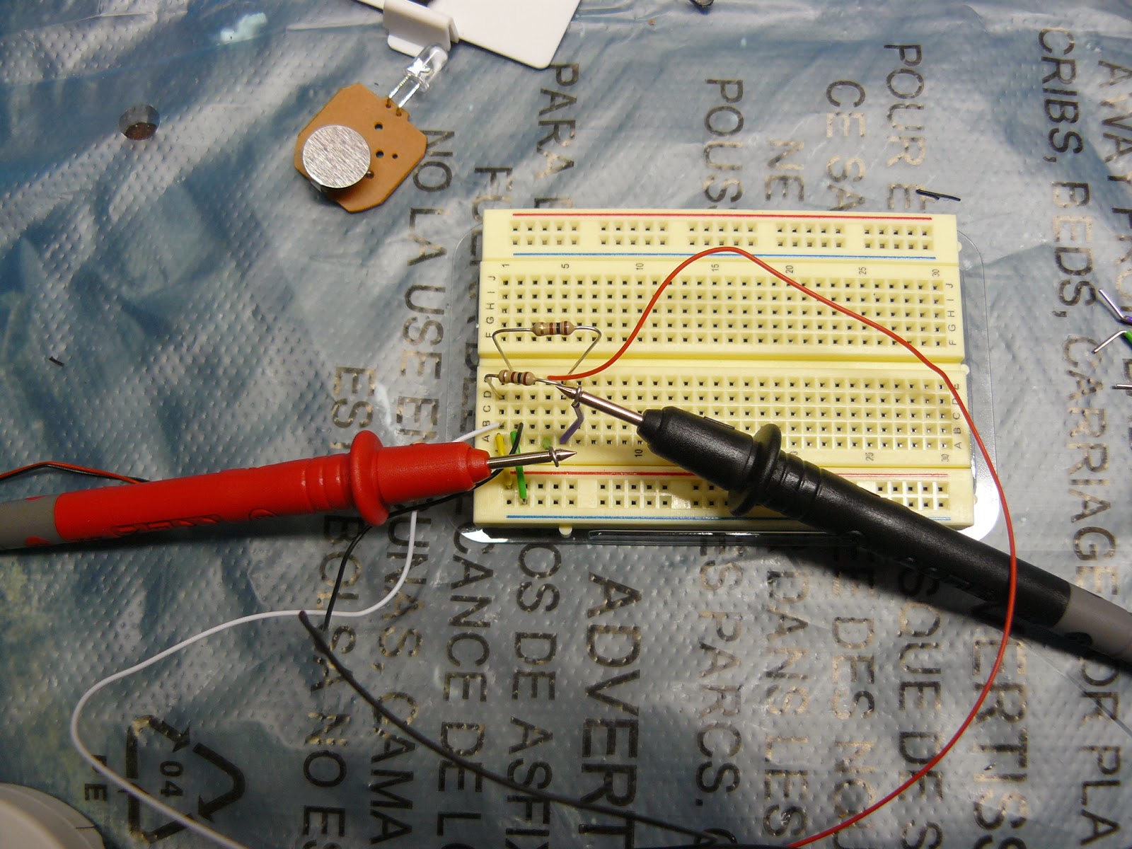 Sparky's Sword Science: From bathroom scale to scientific test apparatus