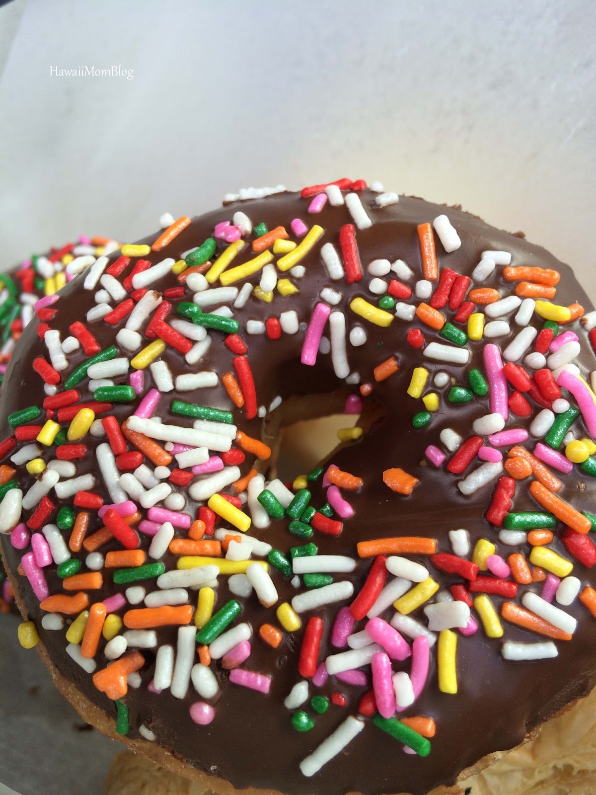 Hawaii Mom Blog Paalaa Kai Bakery